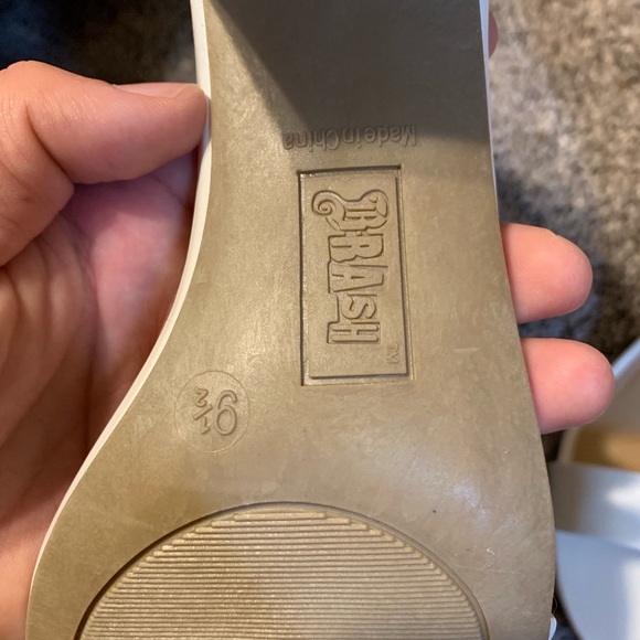 Brash sandal heels - Picture 5 of 5